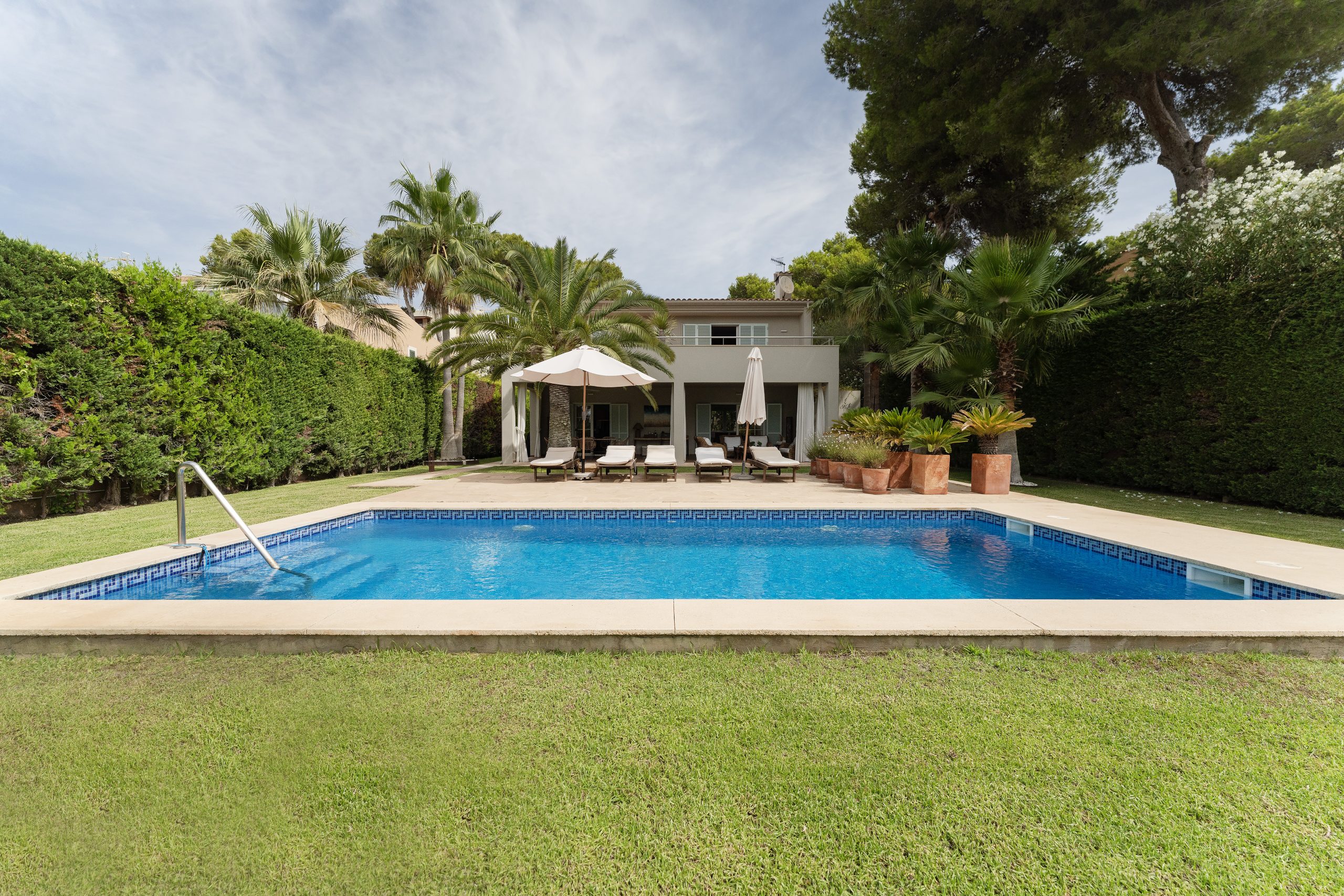 Luxus-Auszeit in Costa de los Pinos